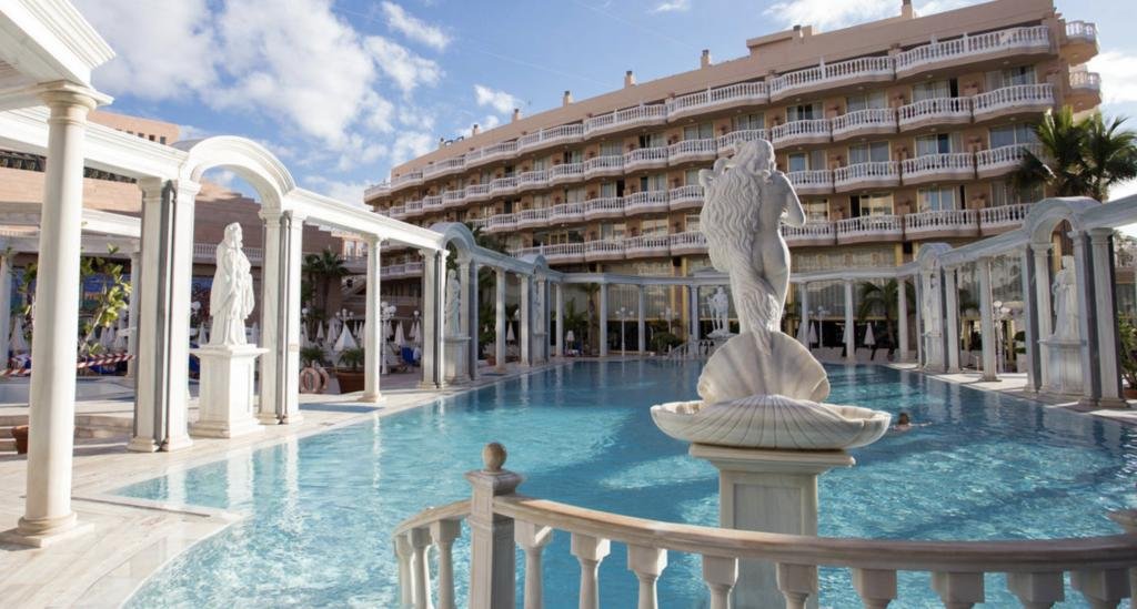 Hotel Cleopatra Palace